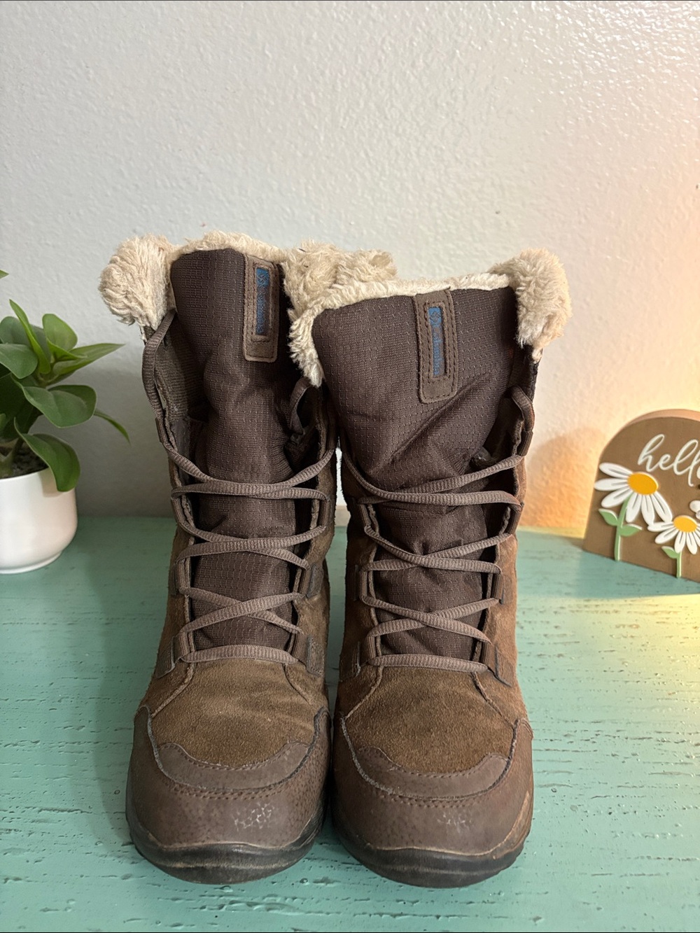 Columbia Brown Faux-Fur Trim Winter Lace-Up Boots